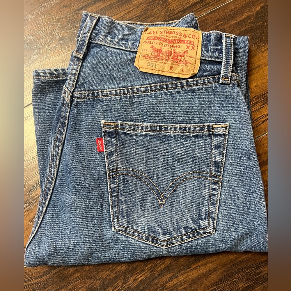 501 BUTTON FLY